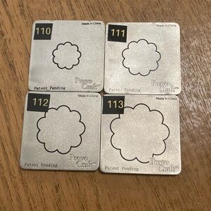 Provo Craft Metal Scalloped Circle Dies (4)